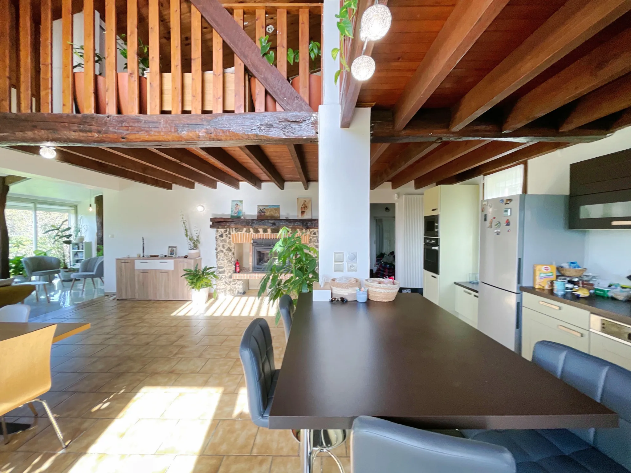 Belle maison avec vue sur les Pyrénées à Arblade-le-Bas 