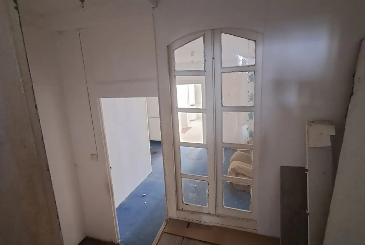 Immeuble à rénover avec potentiel à Villeneuve-sur-Lot (47) 