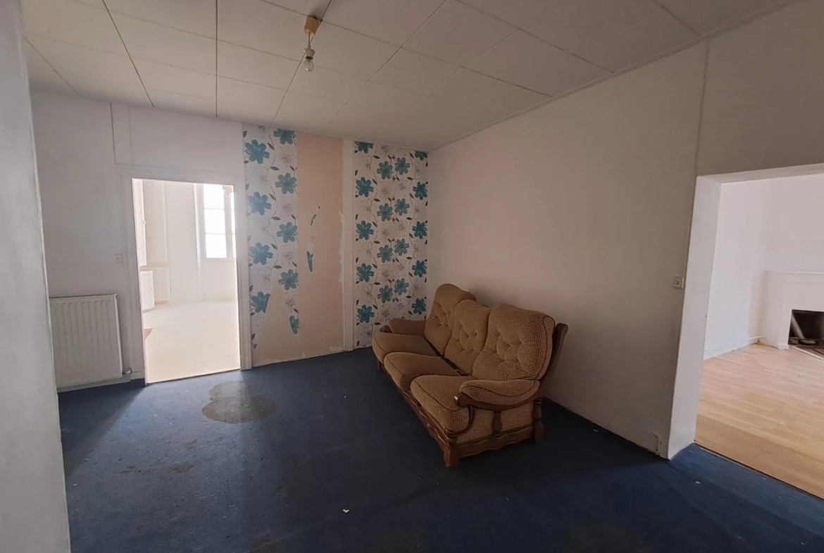 Immeuble à rénover avec potentiel à Villeneuve-sur-Lot (47) 