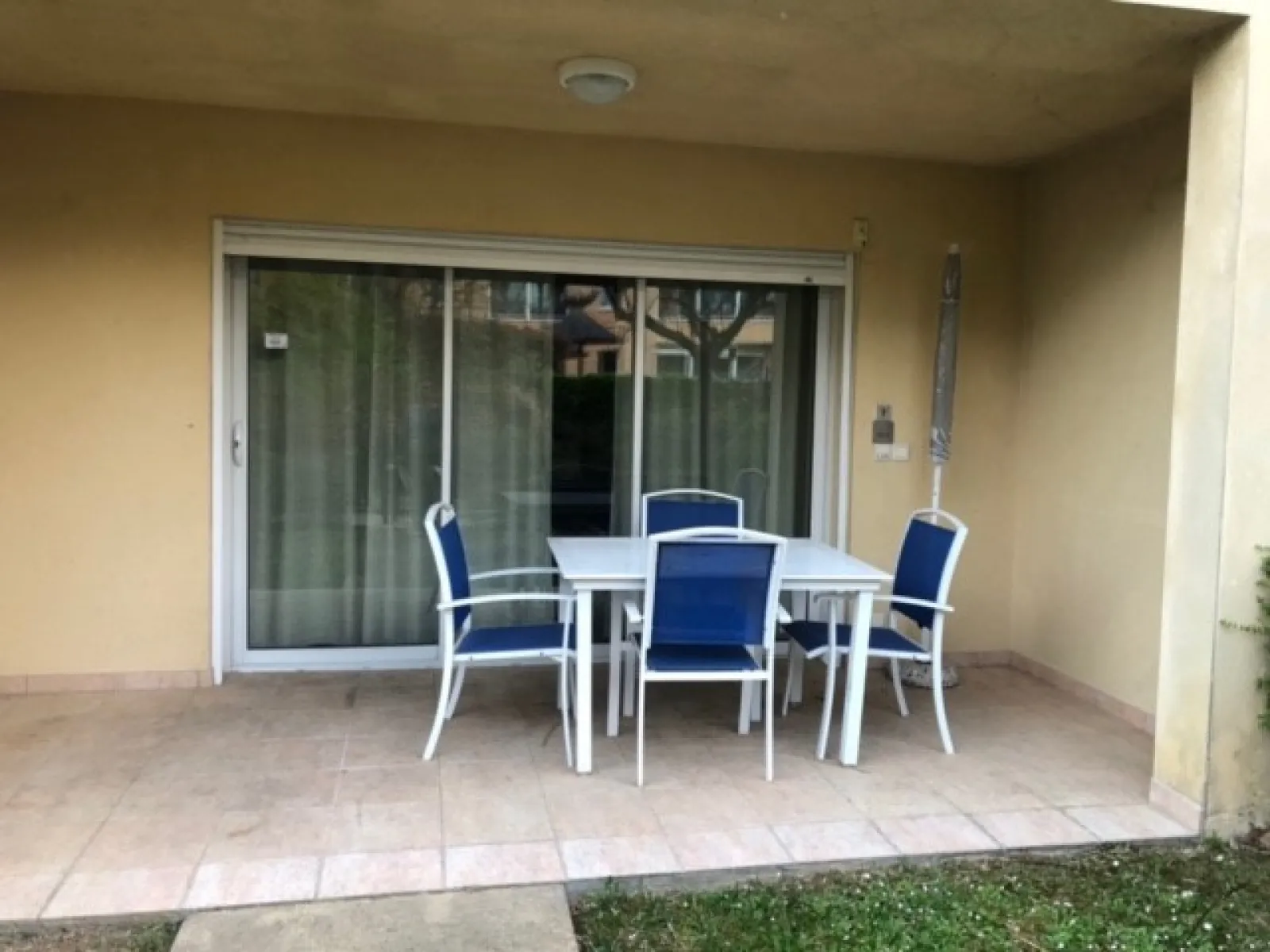 Appartement 2 pièces avec terrasse et parking à Greoux-les-Bains 