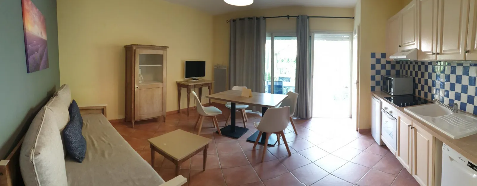 Appartement 2 pièces avec terrasse et parking à Greoux-les-Bains 