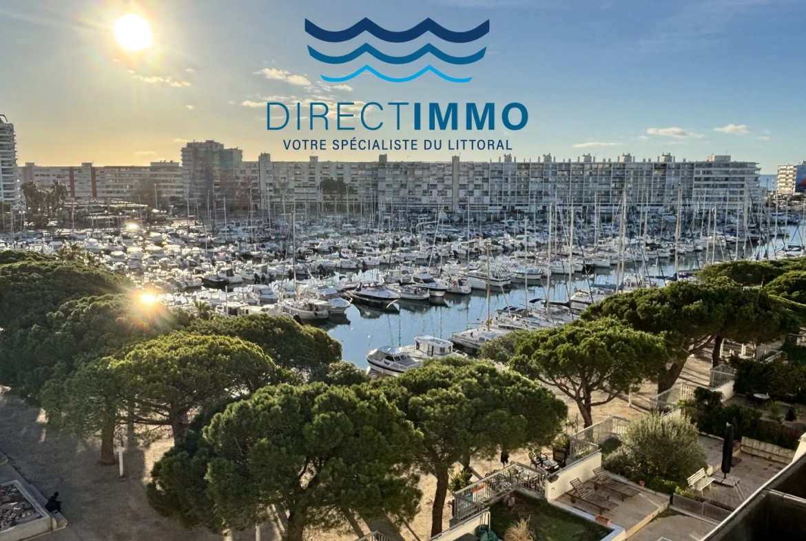 Appartement F2 à Carnon-Plage avec Terrasse et Vue Port, Dernier Étage 