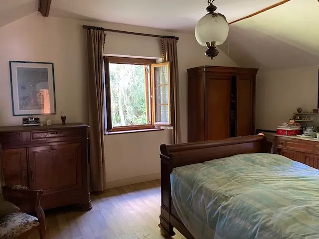 Charmante maison en pierre avec jardin à Manzac-sur-Vern en Dordogne 