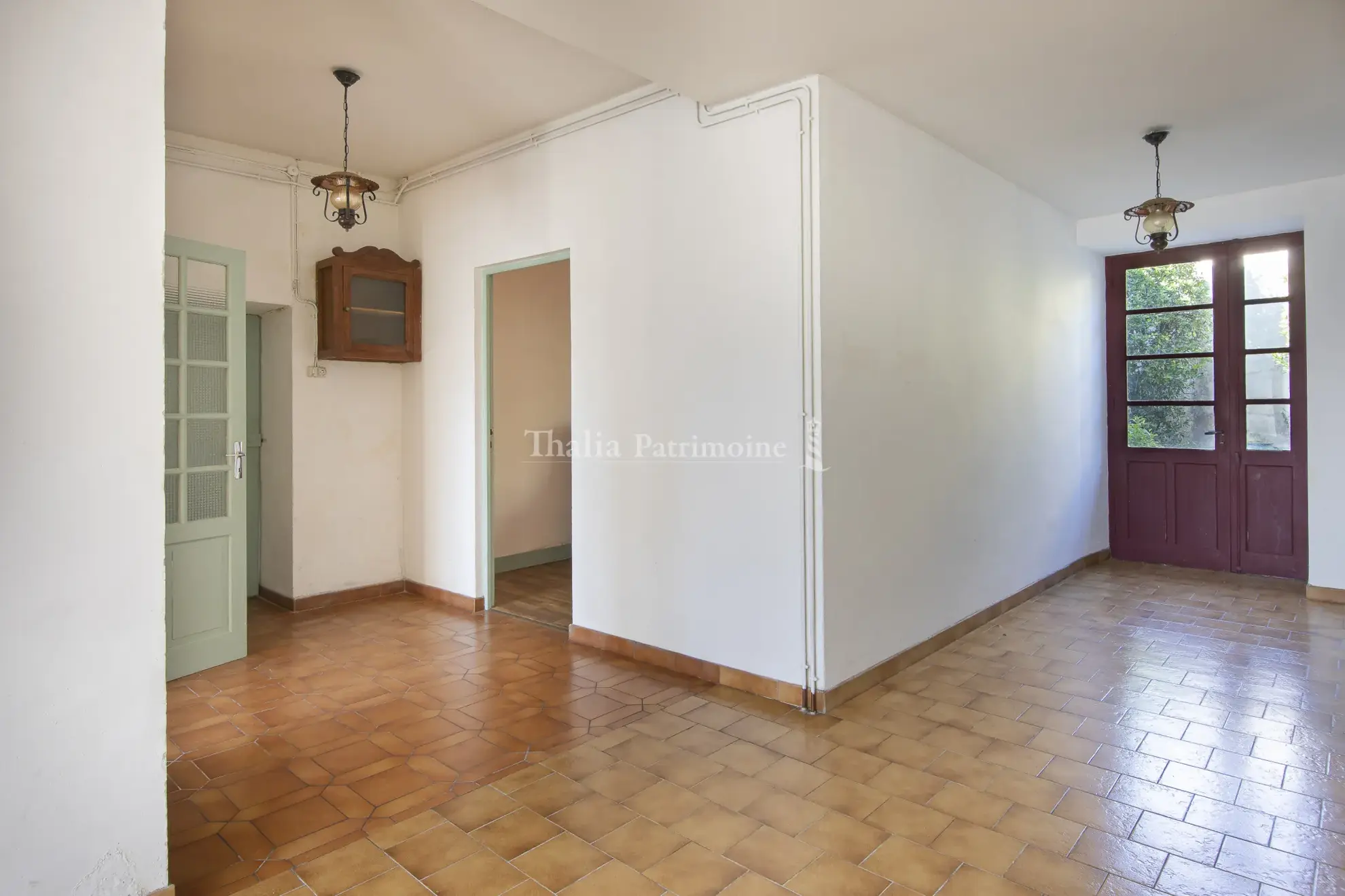 Maison de ville à Mareuil avec potentiel pour deux appartements lumineux 