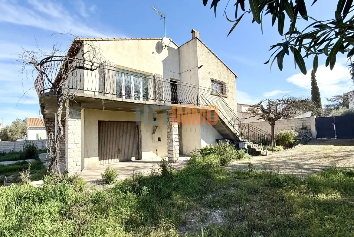 Maison à Vauvert avec grand potentiel, garage et jardin de 671m² 