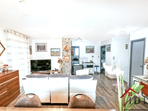 Vente d'une maison rénovée de 115 m² à Granges-sur-Vologne, proche Gérardmer 