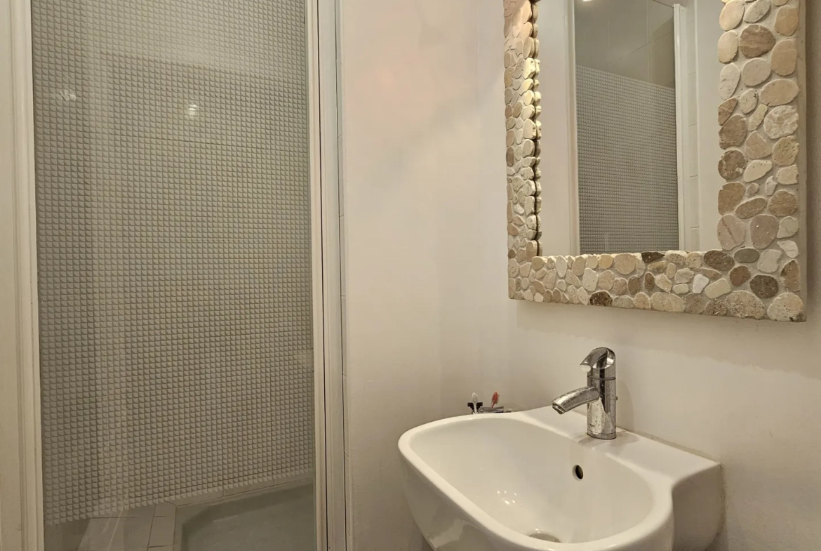 Maison familiale à Clermont-Ferrand avec jardin et garage - 110 m² 