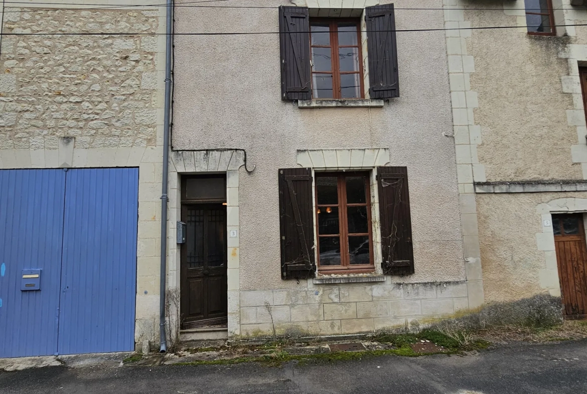 Maison de ville à vendre à Lesigny, 67 m² avec jardin et cabanon 