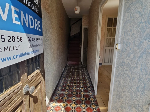 Maison de ville à vendre à Lesigny, 67 m² avec jardin et cabanon 