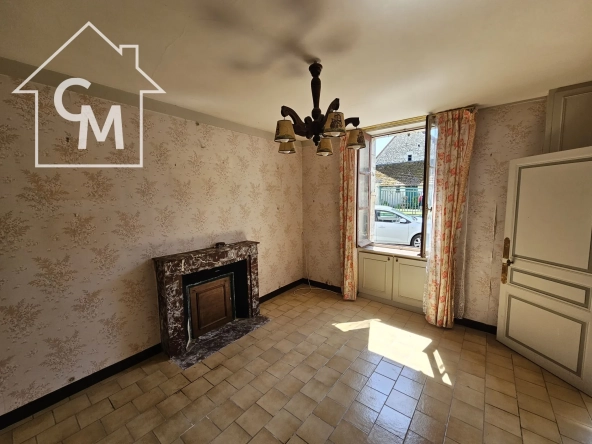 Maison de ville à vendre à Lesigny, 67 m² avec jardin et cabanon 