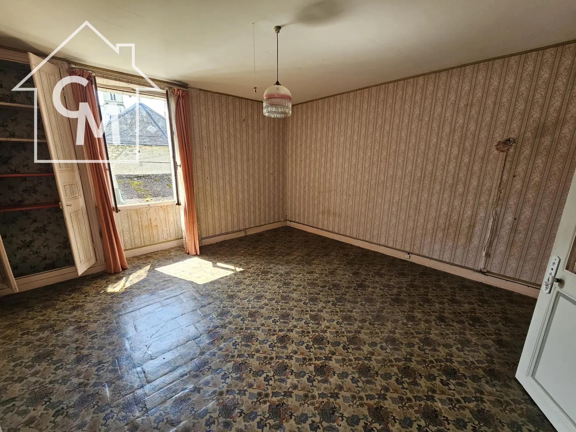 Maison de ville à vendre à Lesigny, 67 m² avec jardin et cabanon 
