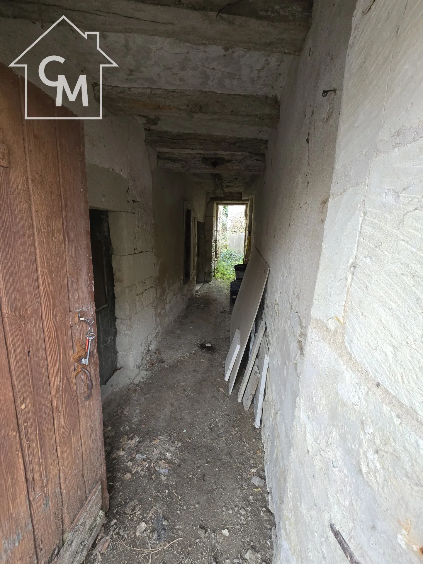 Maison de ville à vendre à Lesigny, 67 m² avec jardin et cabanon 