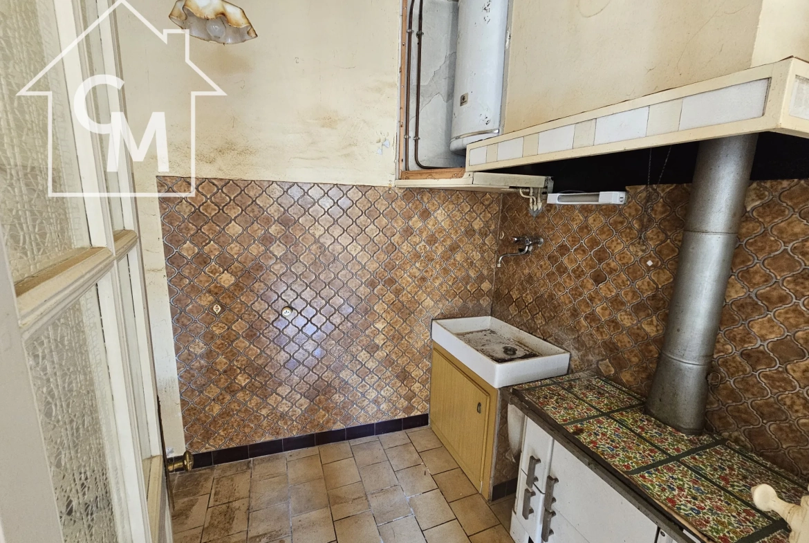 Maison de ville à vendre à Lesigny, 67 m² avec jardin et cabanon 