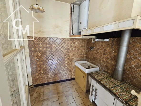 Maison de ville à vendre à Lesigny, 67 m² avec jardin et cabanon 