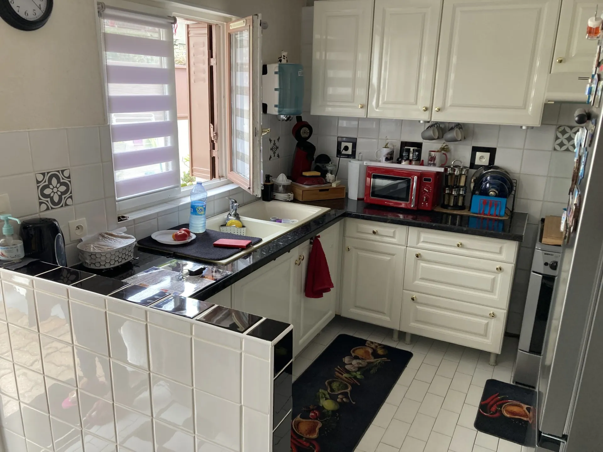 Charmante maison à Pougues-les-Eaux avec garage et terrain, idéale pour investissement ou résidence principale 