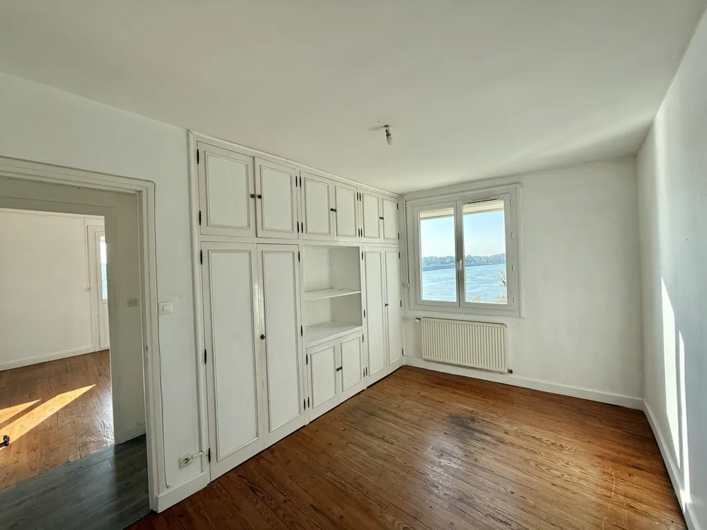 Appartement 86 m² avec Balcon et Vue Imprenable à Guilherand-Granges 