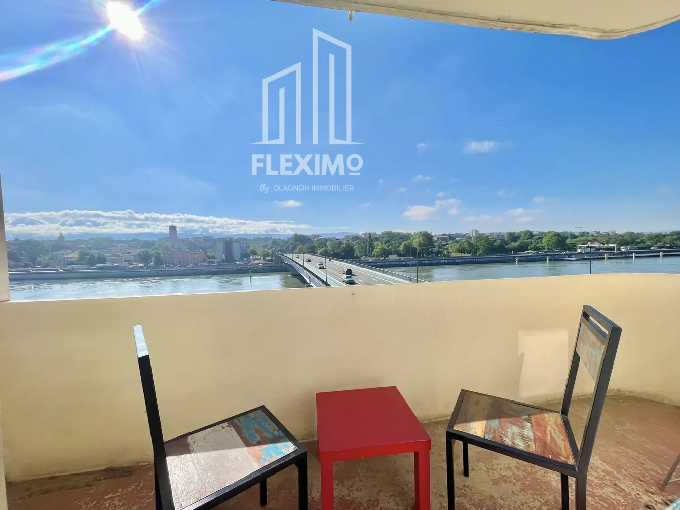 Appartement 86 m² avec Balcon et Vue Imprenable à Guilherand-Granges 