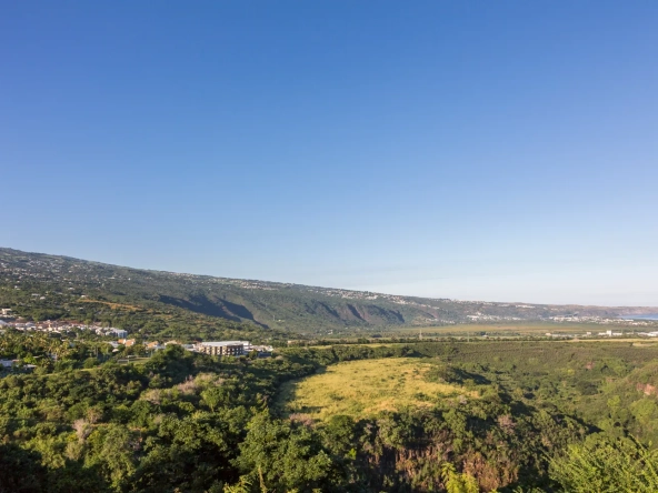 Terrain constructible de 312 m² à vendre à La Plaine Saint Paul dans le Quartier de Marie Caze