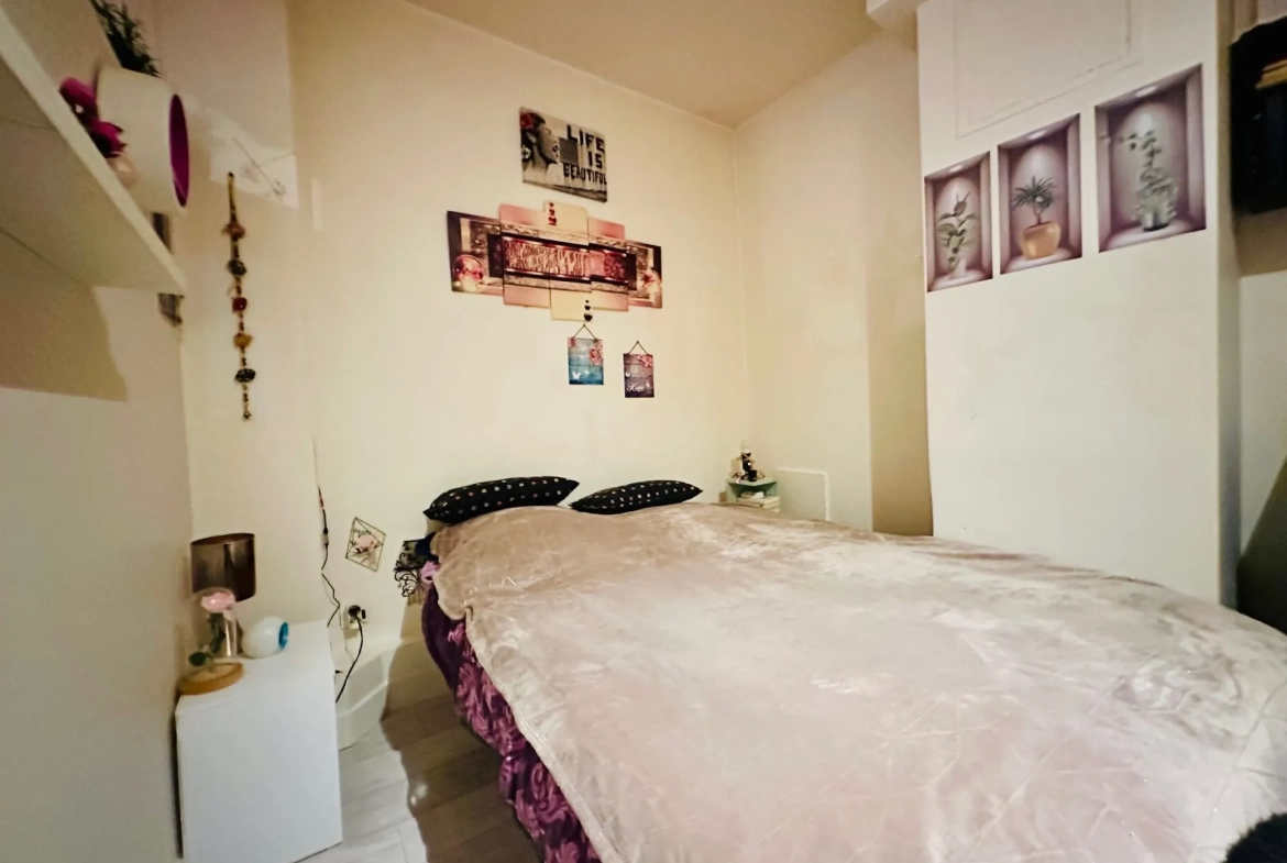 Studio de 35 m² avec loggia et jardin à Le Chesnay Rocquencourt 