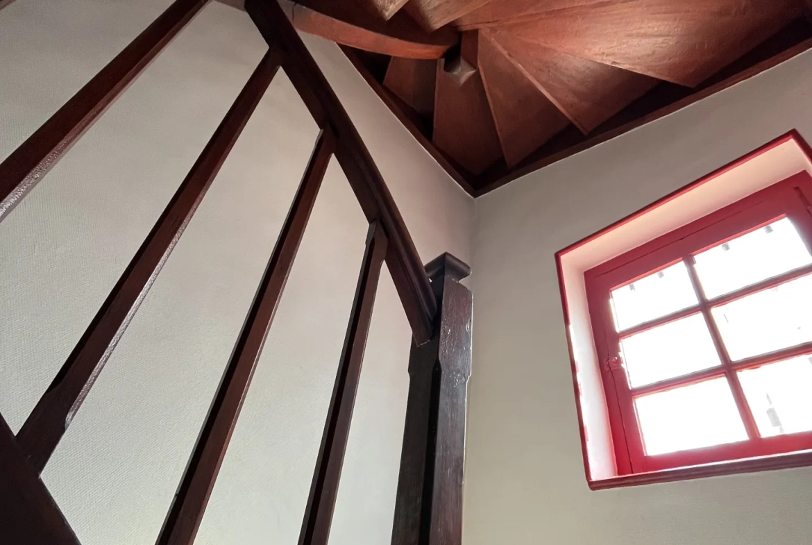 Studio de 20,5 m² à Clermont-Ferrand centre-ville, résidence calme et ancien immeuble 