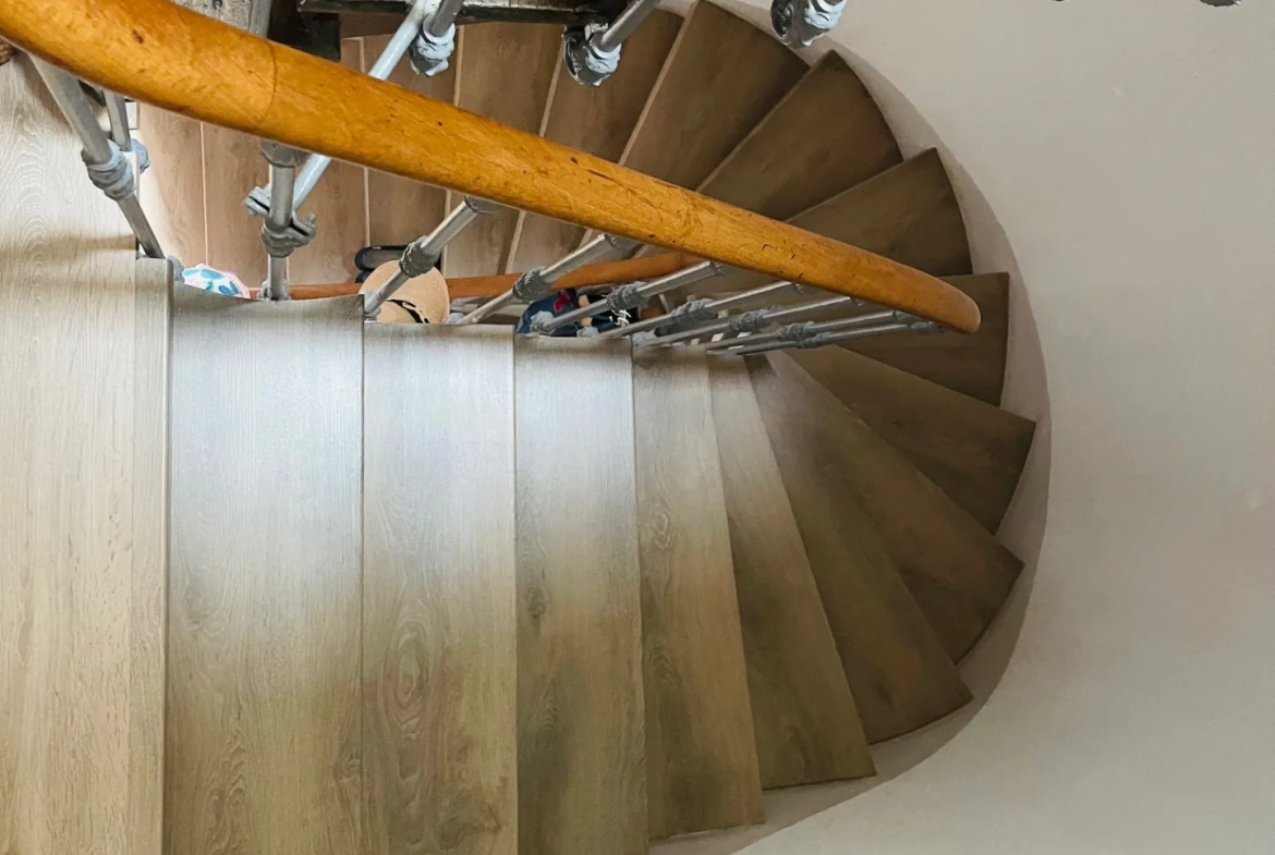 Magnifique maison bourgeoise de 178 m² au cœur de Carcassonne avec jardin et garage 