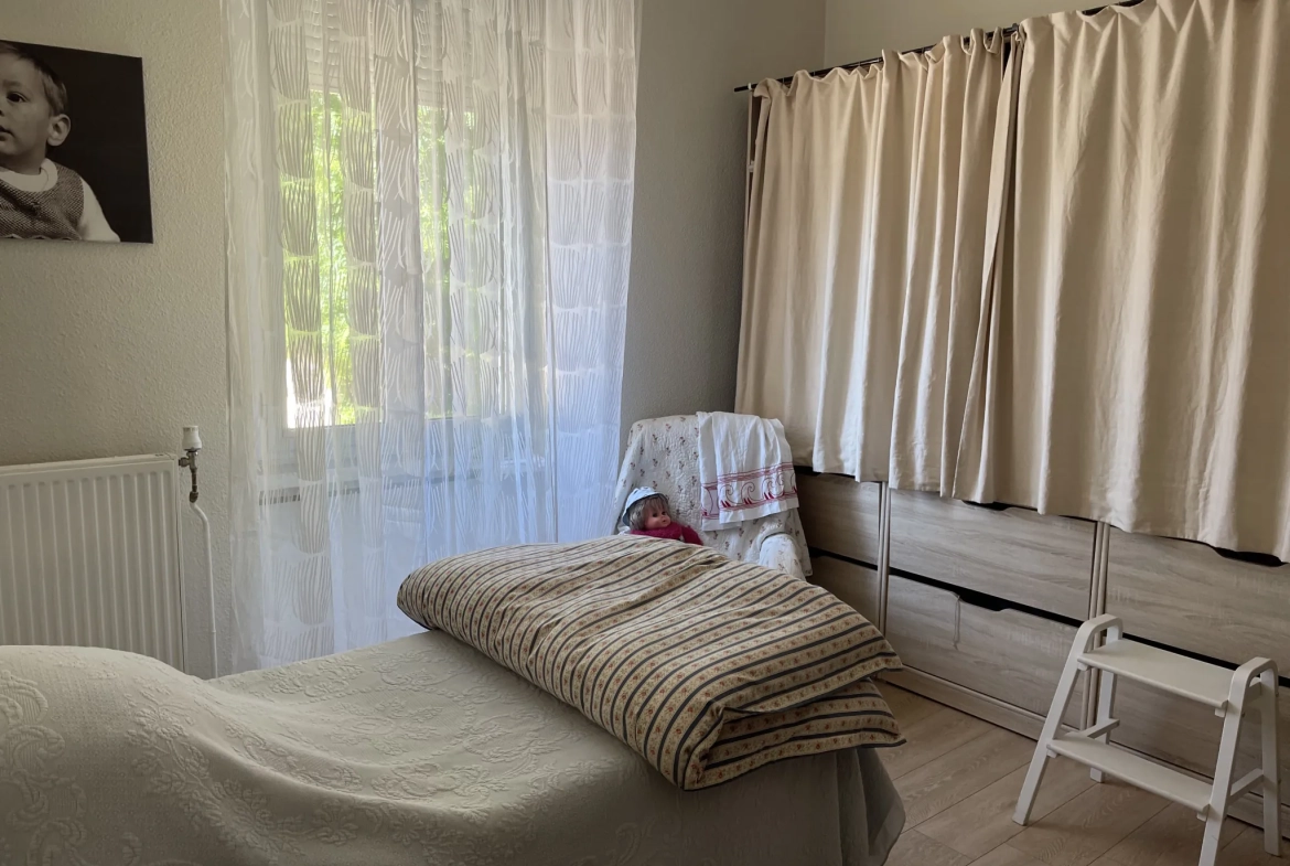 Magnifique maison bourgeoise de 178 m² au cœur de Carcassonne avec jardin et garage 