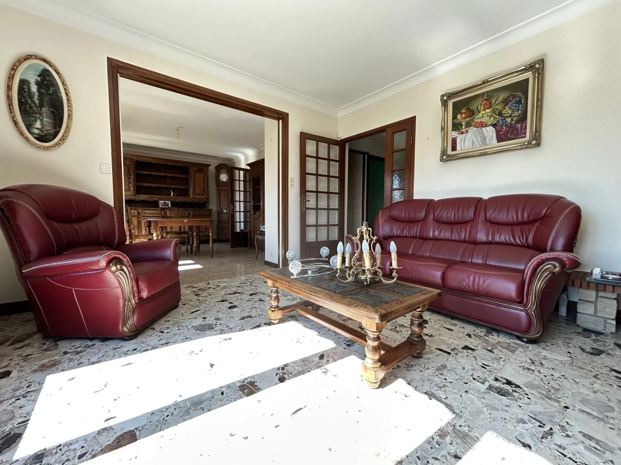 A vendre pavillon individuel à Toul avec grand terrain et sous-sol lumineux 