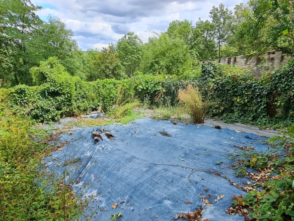 Charmante maison de 140 m² avec vue dégagée à Clamecy en Bourgogne 