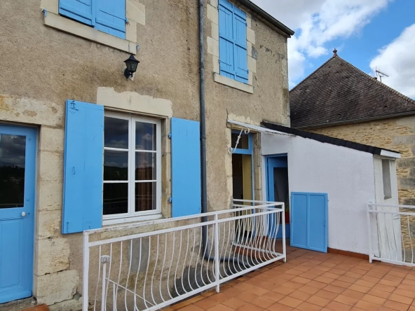 Charmante maison de 140 m² avec vue dégagée à Clamecy en Bourgogne