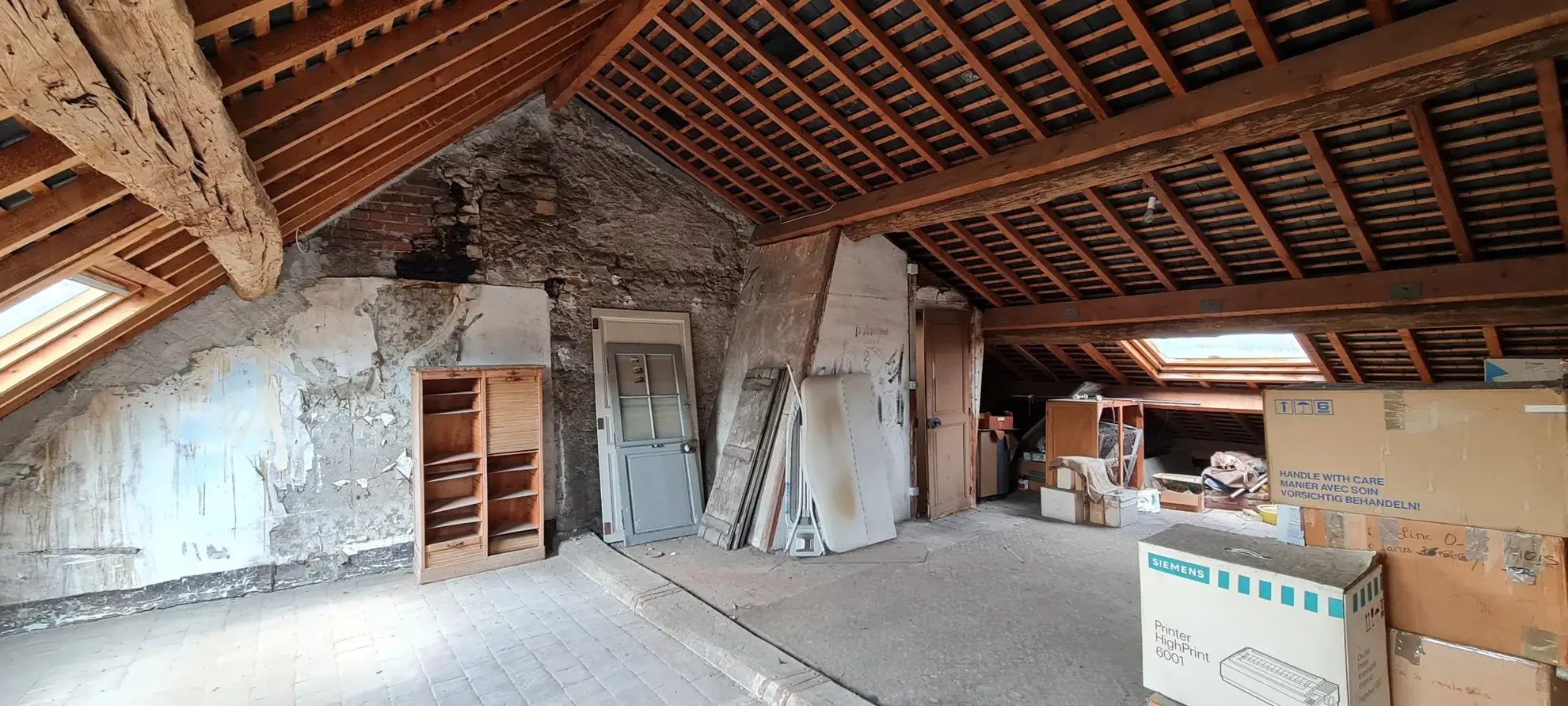 Charmante maison de 140 m² avec vue dégagée à Clamecy en Bourgogne 