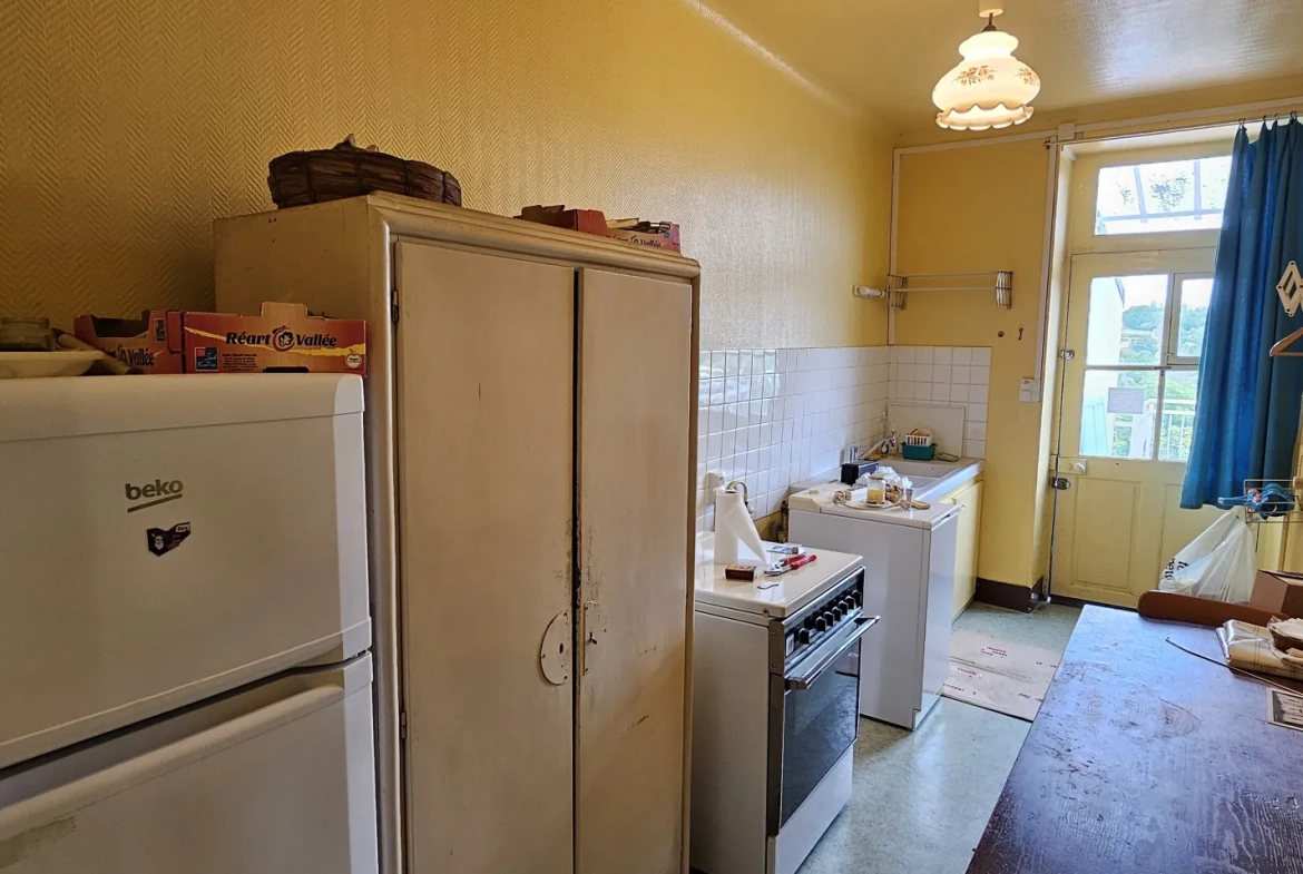 Charmante maison de 140 m² avec vue dégagée à Clamecy en Bourgogne 