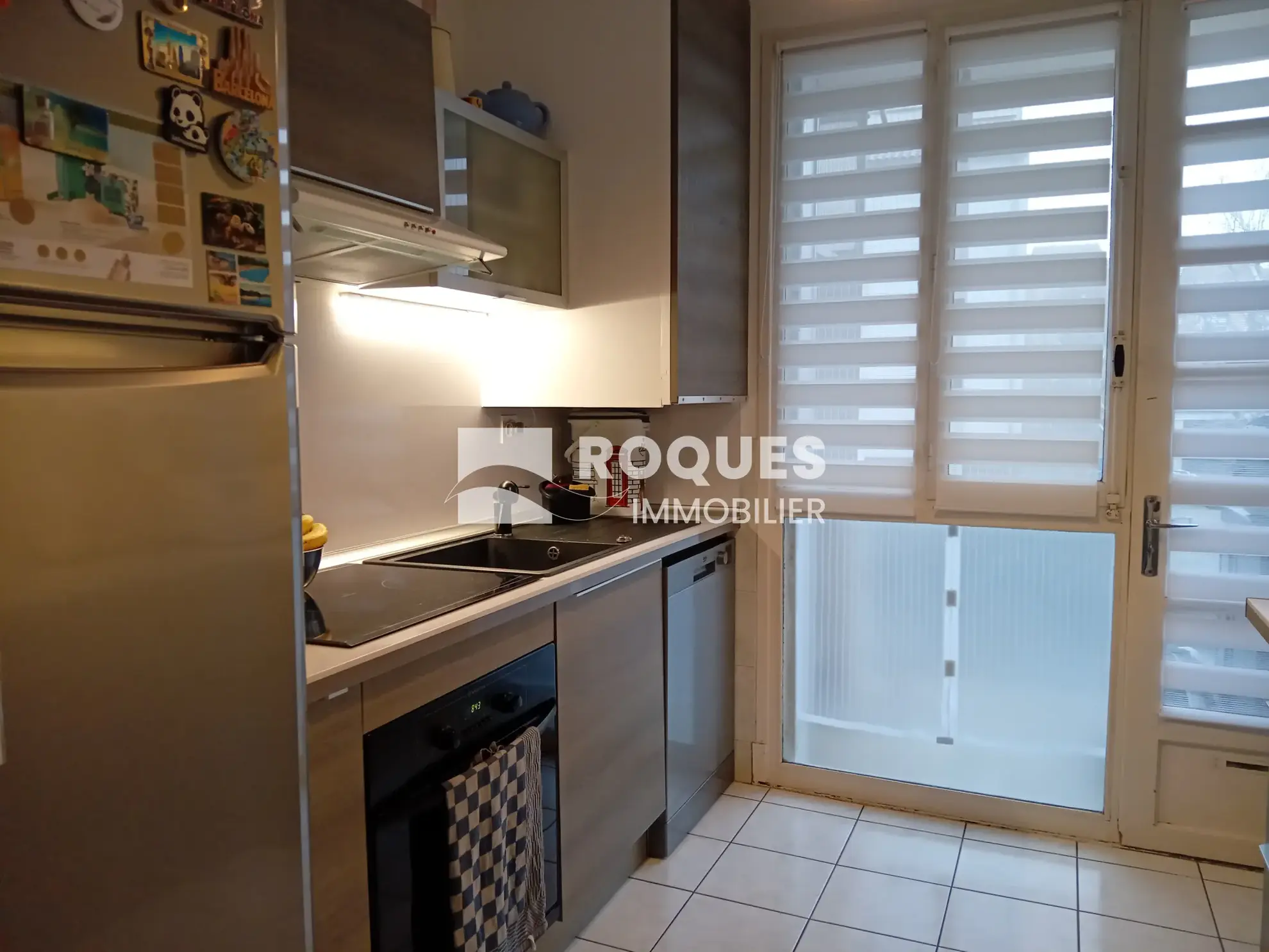 Bel appartement T4 à Millau avec balcon, cave et parking, proche des berges du Tarn 