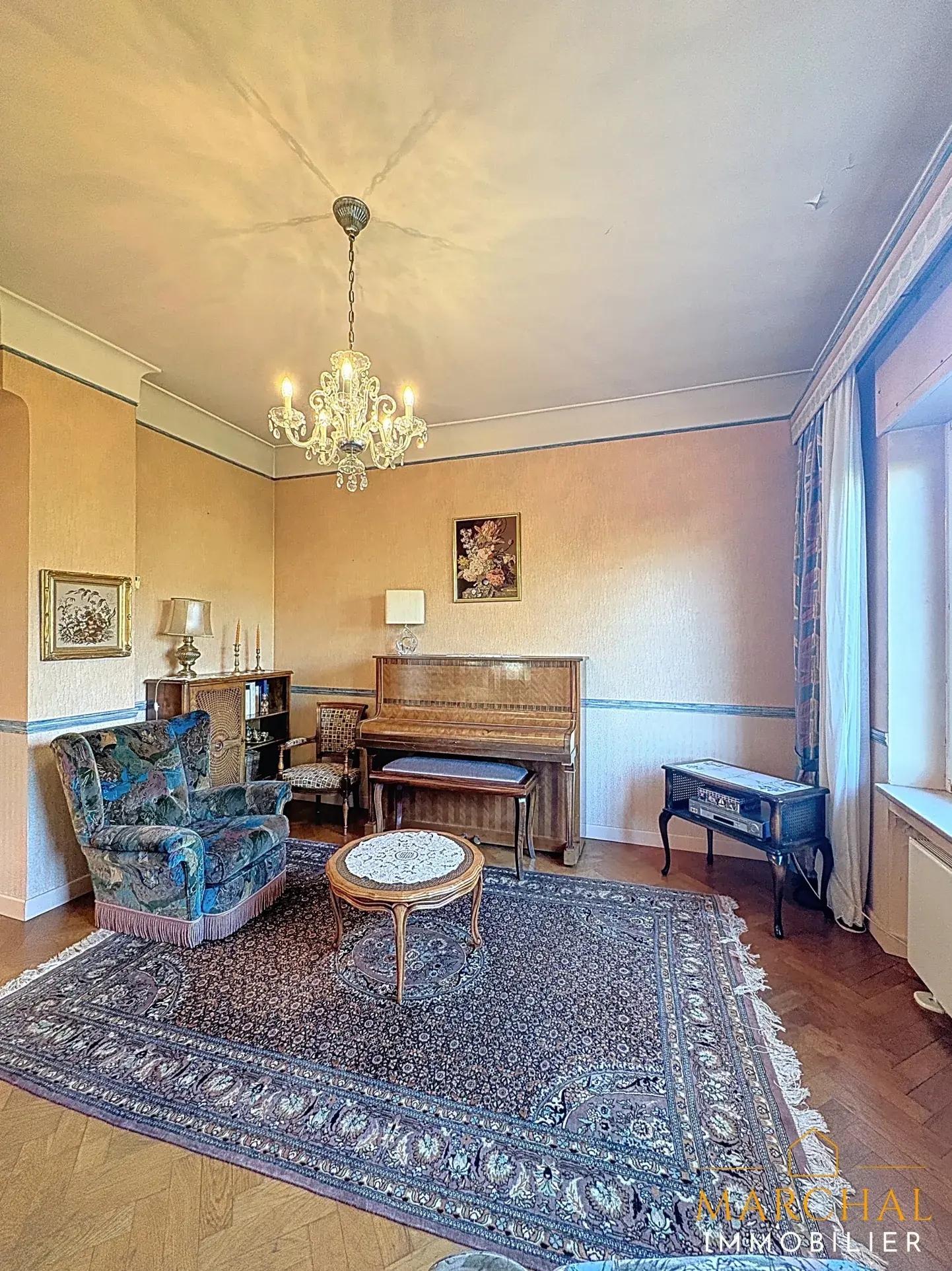 Maison de maître à Courcelles-sur-Nied - 165m², terrain de 2100m², 5 chambres 
