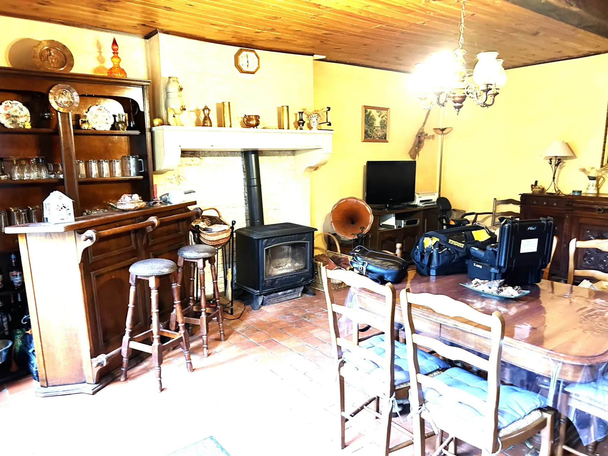 Maison à vendre à Nolay - 2 chambres, terrain de 1113 m², prix attractif 