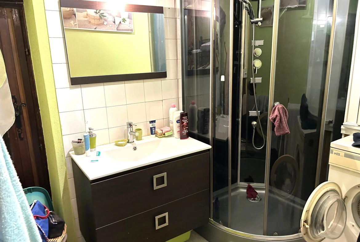 Maison à vendre à Nolay - 2 chambres, terrain de 1113 m², prix attractif 