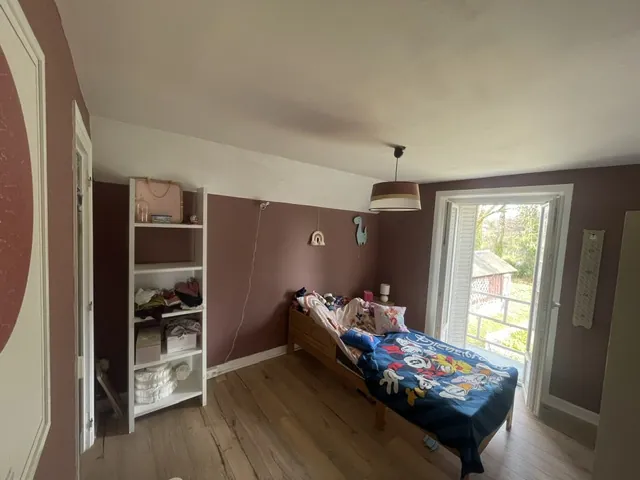 Charmante maison en pierre avec grand jardin à Lubersac, proche commodités 