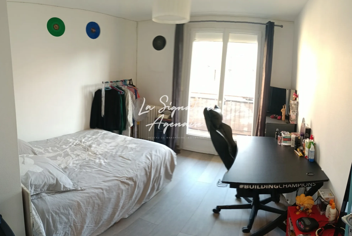 Appartement lumineux de 82m² avec balcon et parking au centre d'Agen 