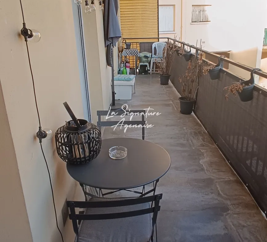 Appartement lumineux de 82m² avec balcon et parking au centre d'Agen 