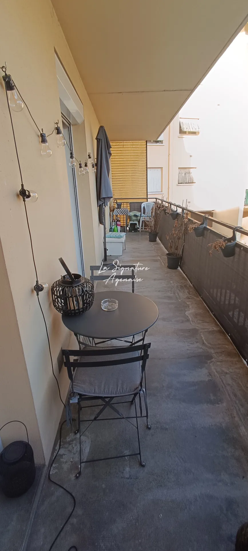 Appartement lumineux de 82m² avec balcon et parking au centre d'Agen 