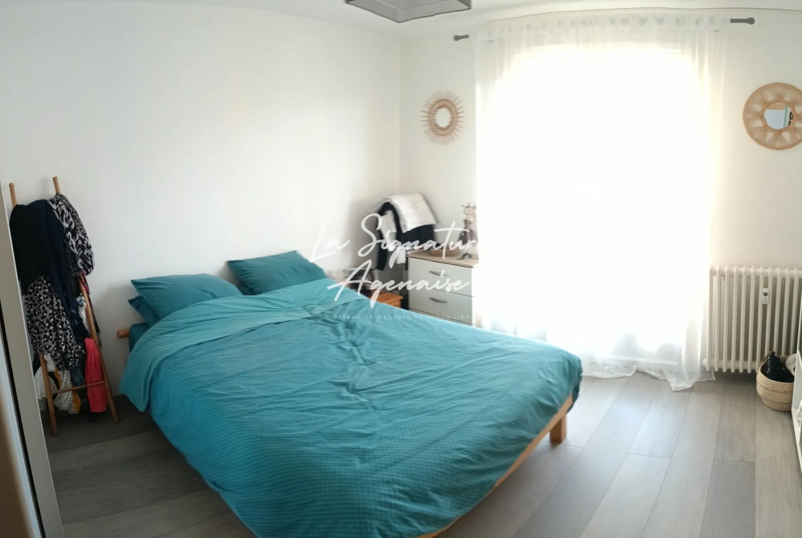 Appartement lumineux de 82m² avec balcon et parking au centre d'Agen 