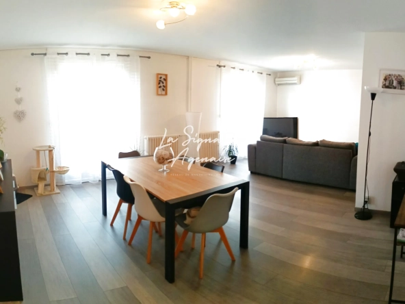 Appartement lumineux de 82m² avec balcon et parking au centre d'Agen
