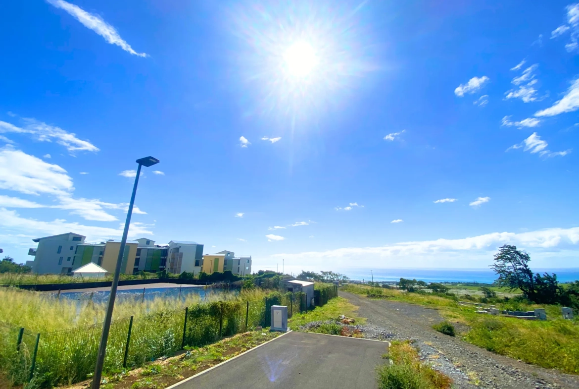 Terrain constructible de 298 m² à Sainte-Marie proche Beauséjour 