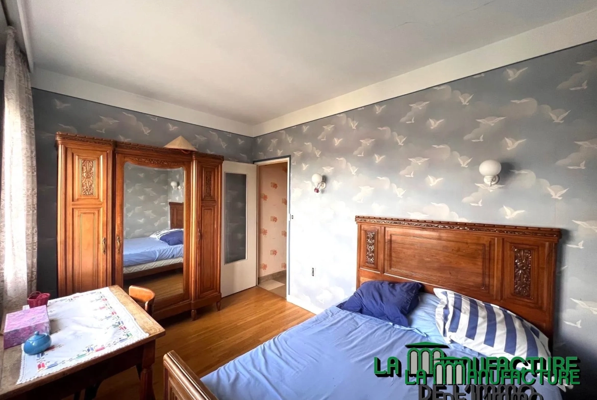 Appartement F5 lumineux avec balcons, cave et garage à Saint-Étienne Montieau 