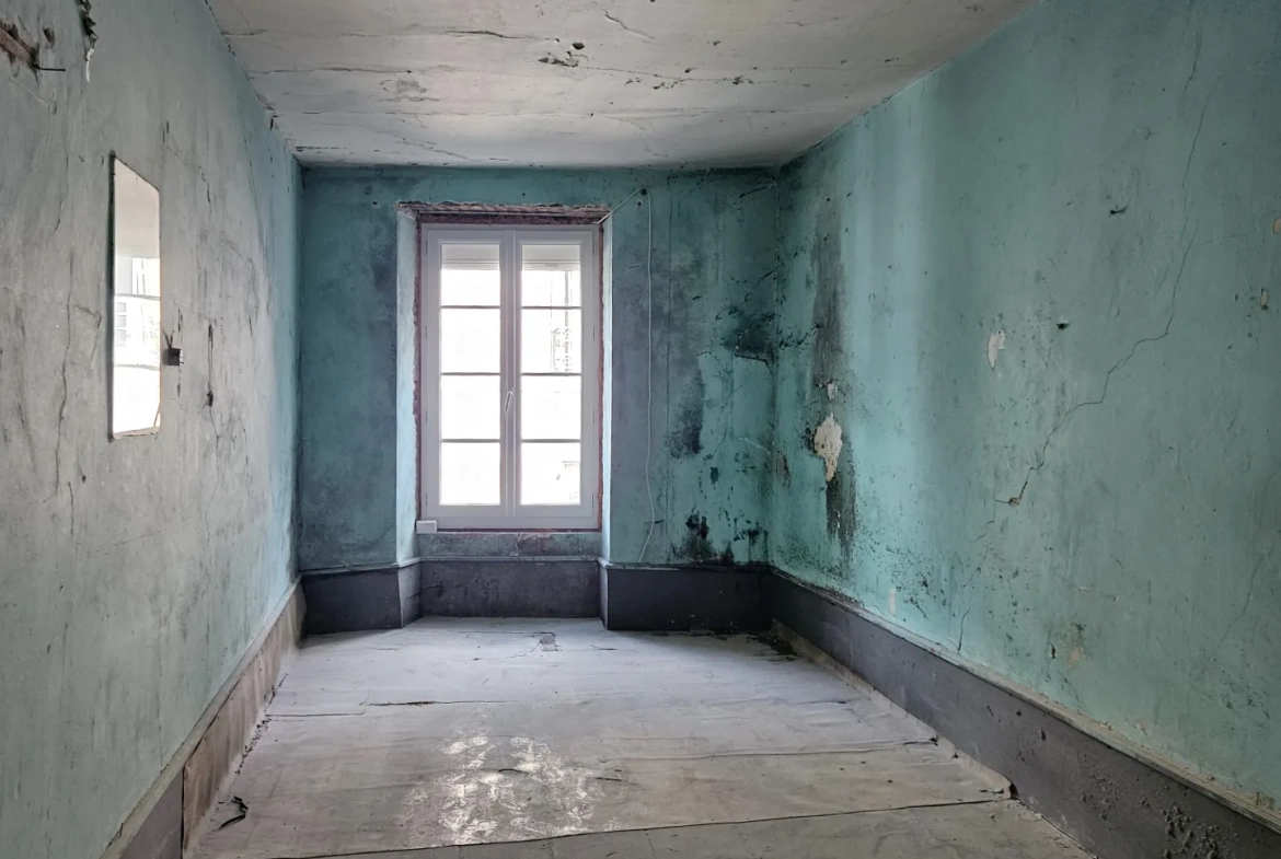 Appartement à rénover de 88 m² au centre de Rodez avec fort potentiel 