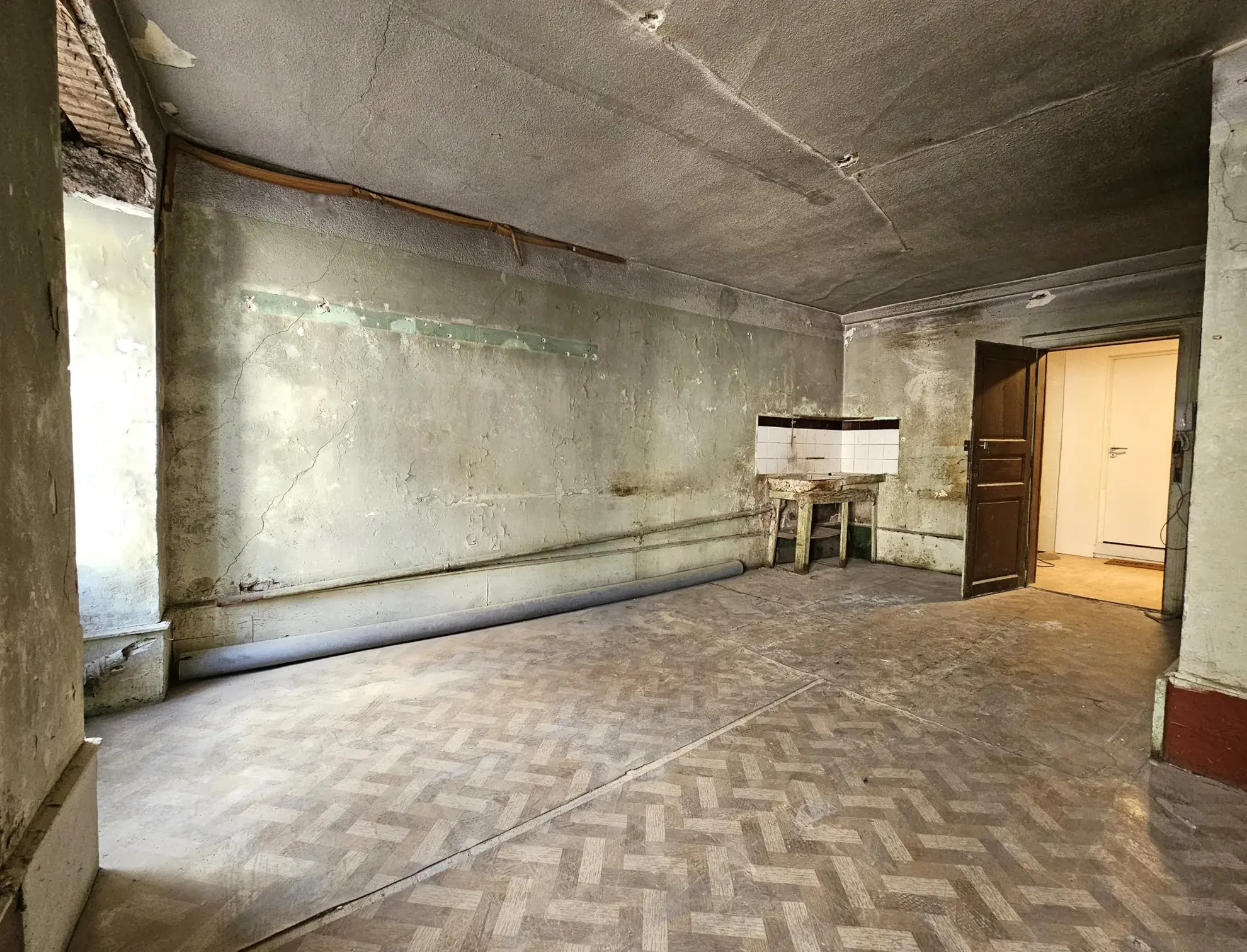 Appartement à rénover de 88 m² au centre de Rodez avec fort potentiel 