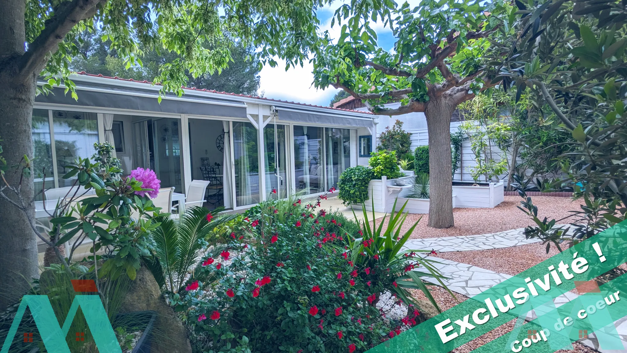 Charmante maison de 60 m² avec jardin et piscine au Castellet en vente 