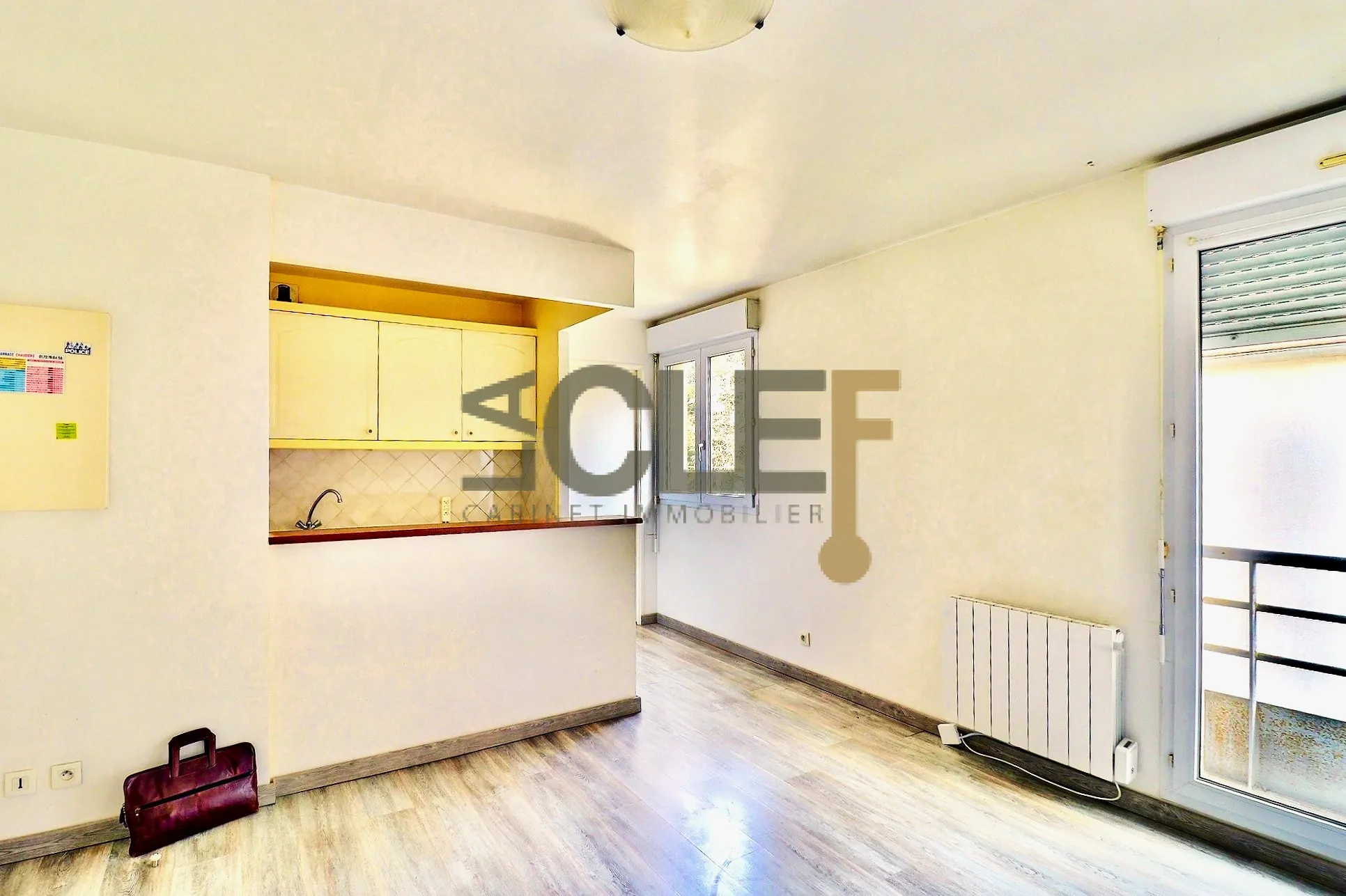 Studio de 24 m² à Bagneux, idéale pour investissement ou premier achat dans résidence sécurisée 