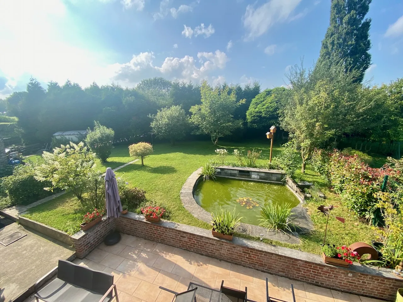 Superbe maison de 260 m² à Maubeuge avec jardin et rénovation récente 