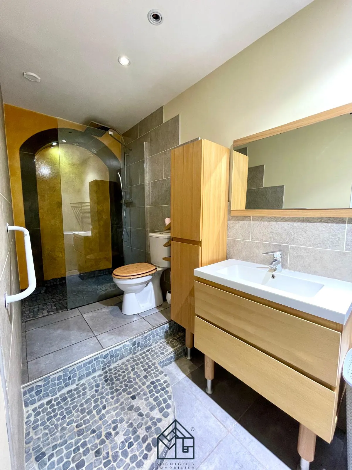 Appartement T2 de 48 m² à Roanne, idéal investisseur ou premier achat 