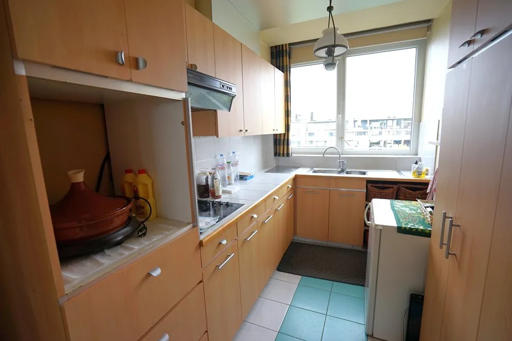Appartement T4 à Roubaix proche tram et parc Barbieux avec balcon et cave 
